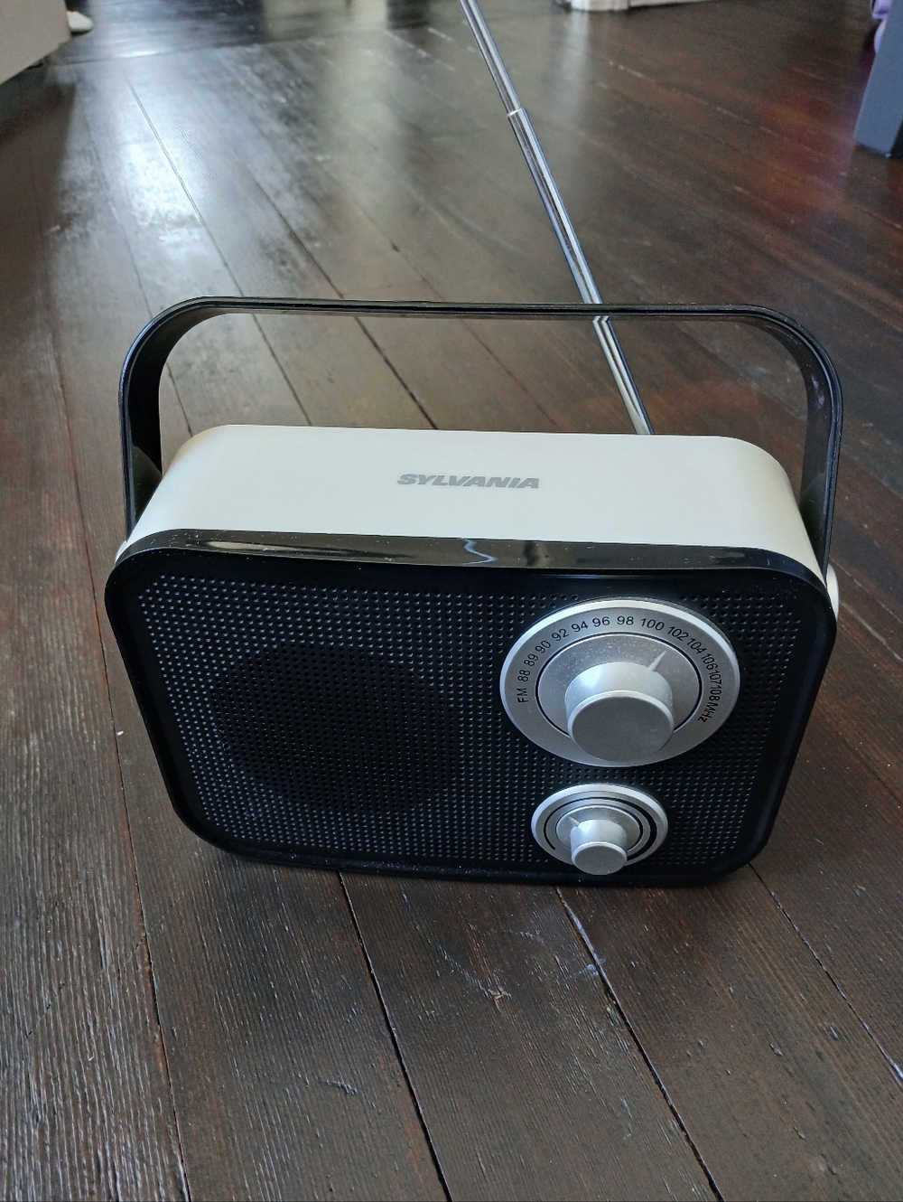 Sylvania Portable AM/FM Aux Radio - White and Black Rechargable